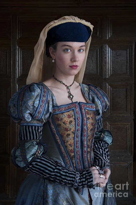 portraiture tudor|tudor women portraits.